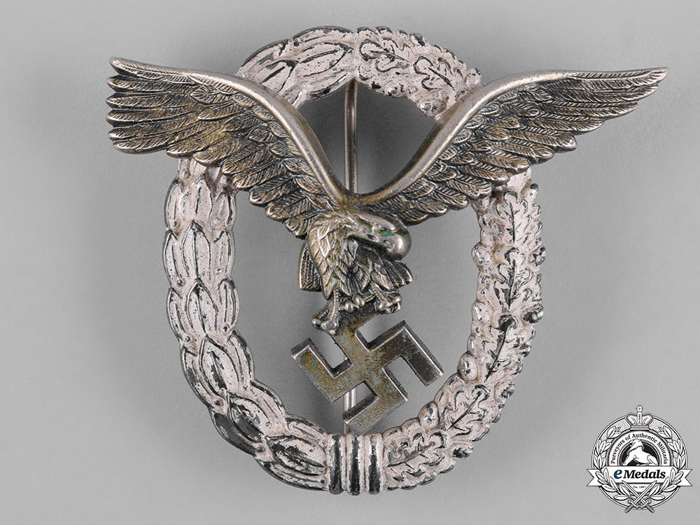 germany,_luftwaffe._a_pilot’s_badge,_by_gebrüder_wegerhoff_c19-709