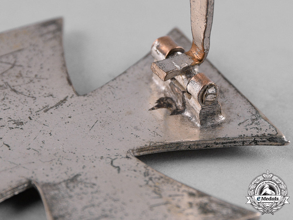 germany,_imperial._a1914_iron_cross_i_class_c19-7152