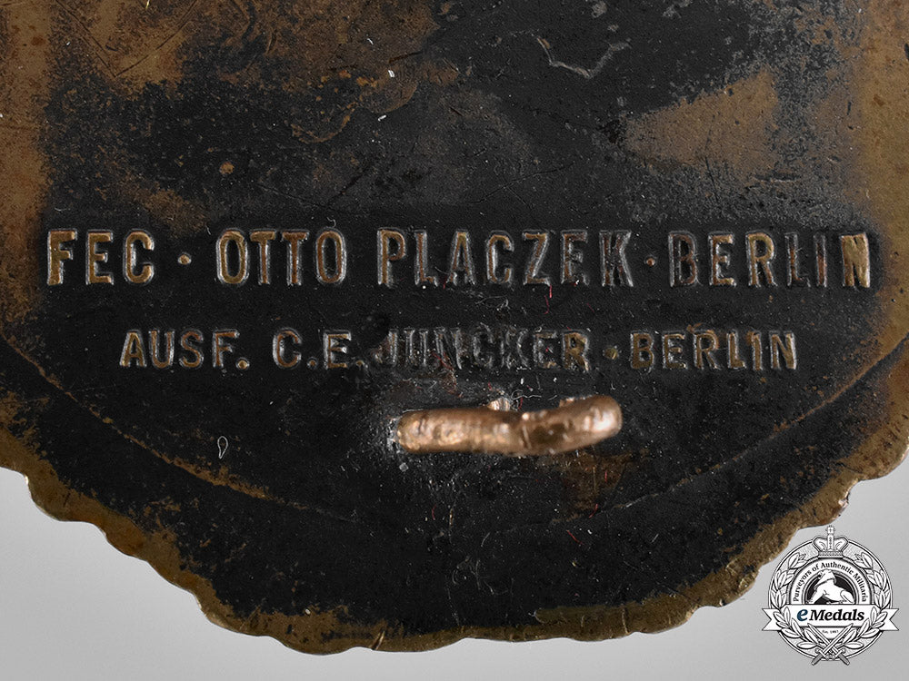 germany,_kriegsmarine._a_coastal_artillery_war_badge,_by_c.e._juncker_c19-7230