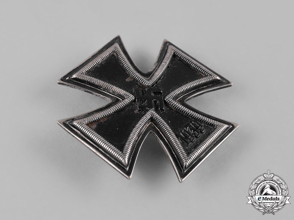 germany,_wehrmacht._a1939_iron_cross_i_class_by_fritz_zimmermann_c19-8209_1
