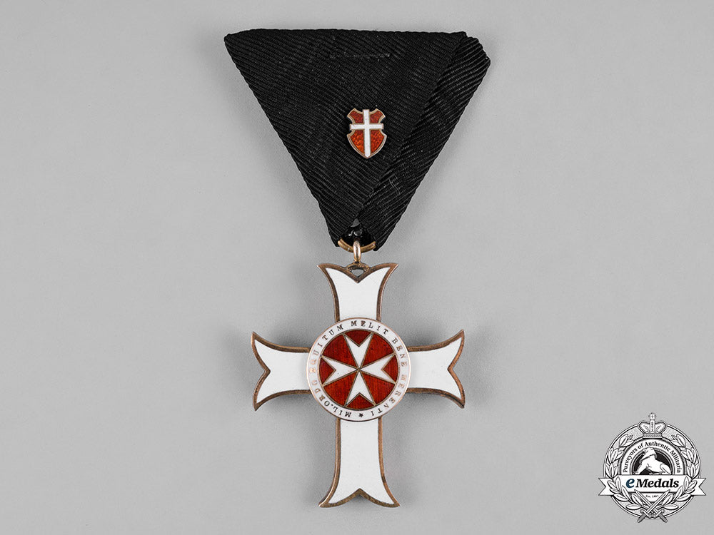 austria,_imperial._an_order_of_the_knights_of_malta,_ii_class_cross_of_merit_with_war_decoration,_c.1916_c19-8223_1_1_1_1_1_1_1_1_1_1_1_1_1_1