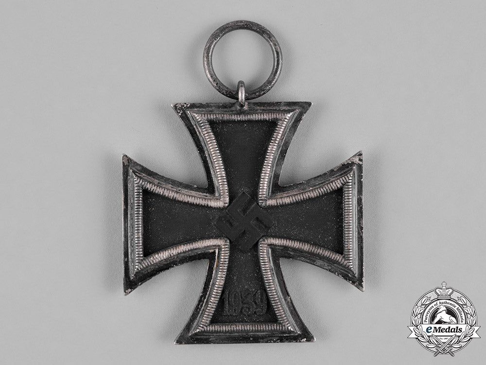 germany,_wehrmacht._a1939_iron_cross,_ii_class,_by_friedrich_keller_c19-8488