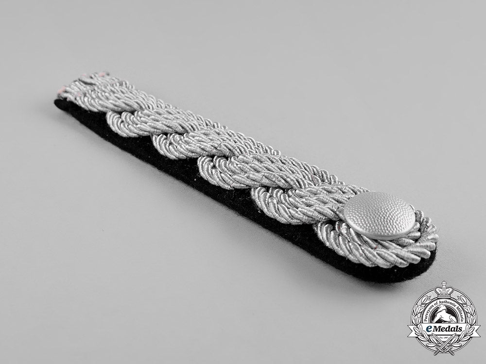 germany,_ss._a_officer’s_shoulder_board_c19-8877_1