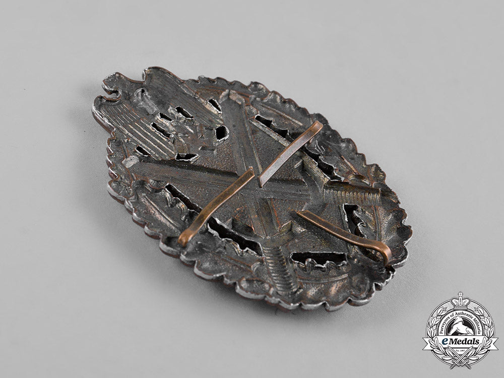 germany,_wehrmacht._a_pair_of_wehrmacht_marksmanship_lanyard_shields_c19-8883