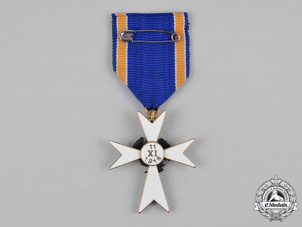 estonia,_republic._a_white_cross_of_the_home_guard,_iii_class_c19-9416_1_1_1_1