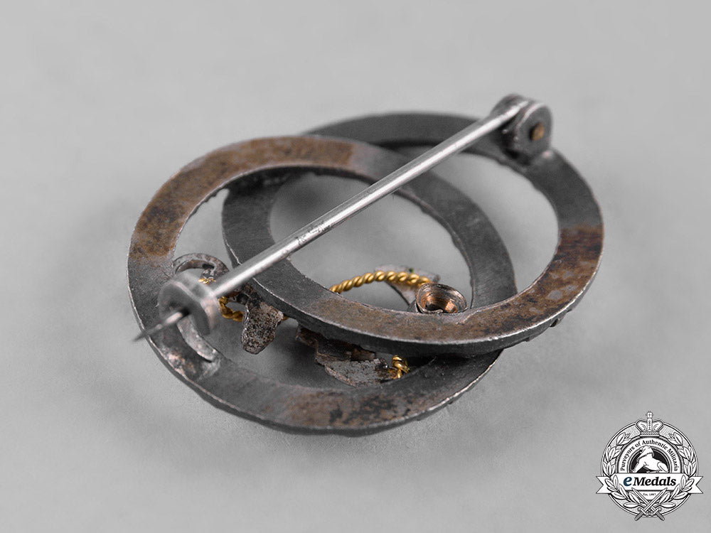 germany,_imperial._a_german_imperial_navy_and_red_cross_pin_c19_0265