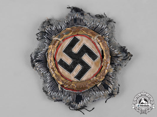 germany,_wehrmacht._a_german_cross_in_gold,_cloth_version_c19_0453_1_1