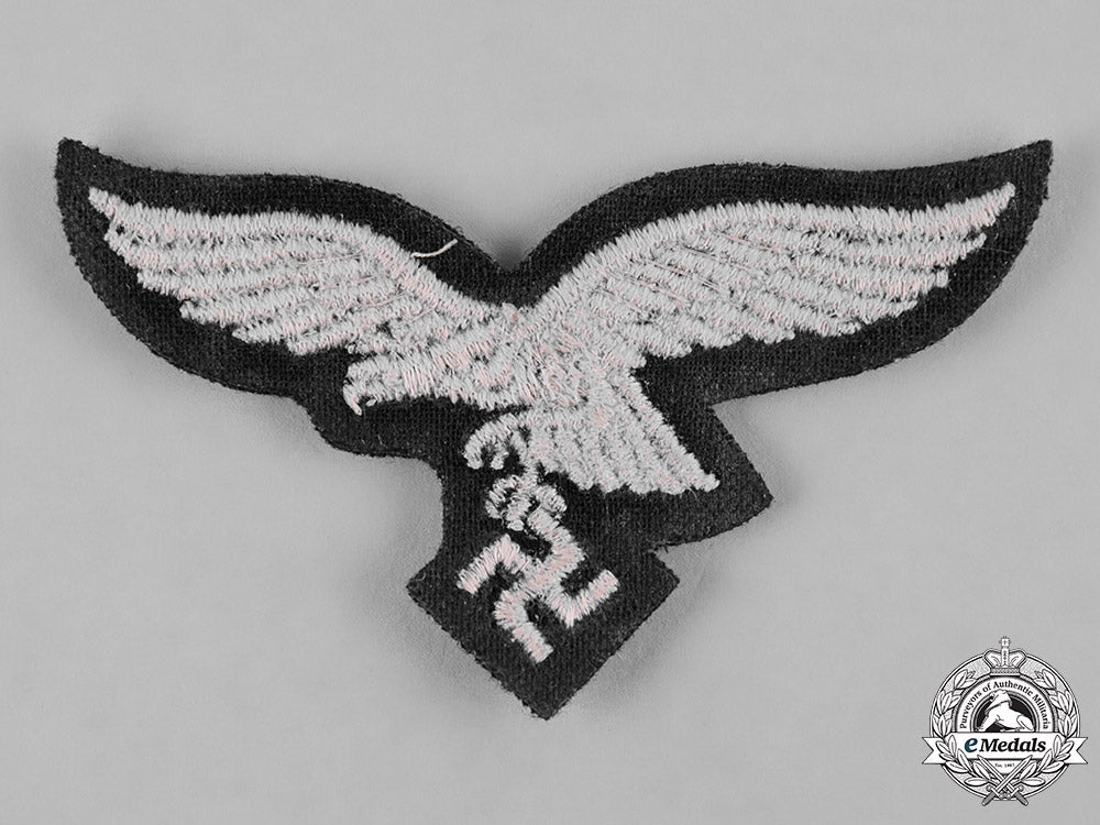 germany,_luftwaffe._an_em/_nco’s_visor_cap_eagle_c19_0639