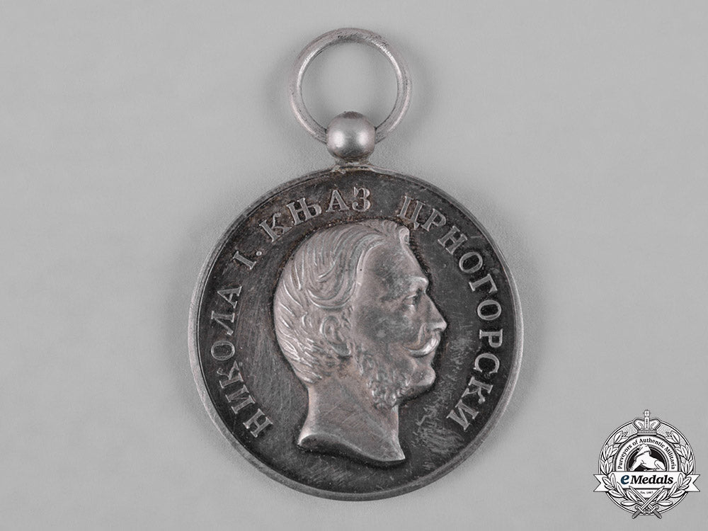 montenegro,_kingdom._a_medal_for_zeal,_ii_class,_silver_grade,_c.1915_c19_1711