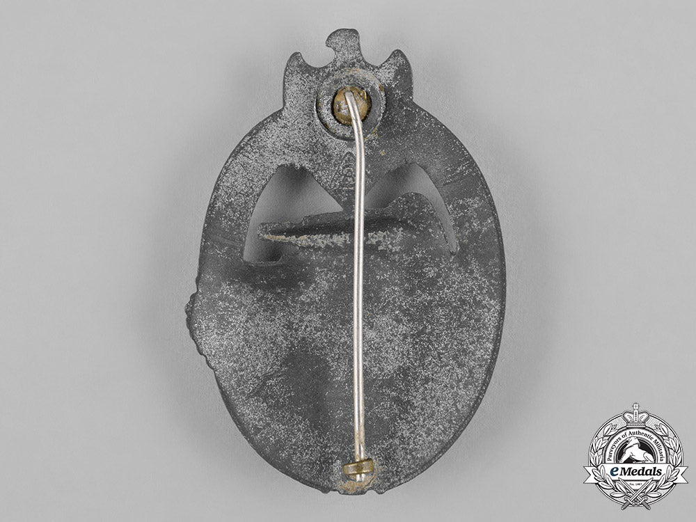 germany,_wehrmacht._a_panzer_assault_badge,_silver_grade,_by_adolf_schwerdt_c19_2229