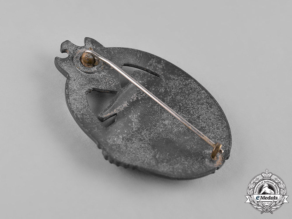 germany,_wehrmacht._a_panzer_assault_badge,_silver_grade,_by_adolf_schwerdt_c19_2231