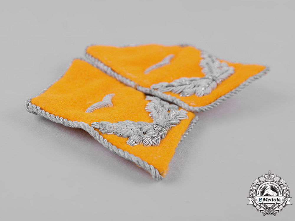 germany,_luftwaffe._a_set_of_luftwaffe_flight_personnel_leutnant_collar_tabs_c19_2565