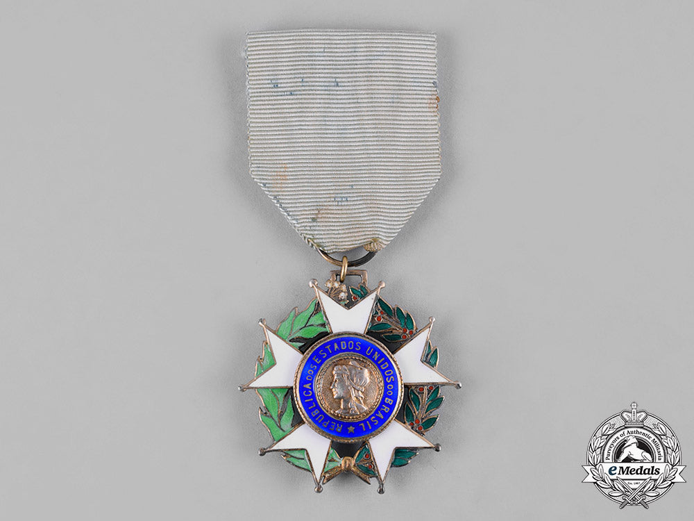 brazil,_federative_republic._a_national_order_of_the_southern_cross,_v_class_knight,_c.1945_c19_2664