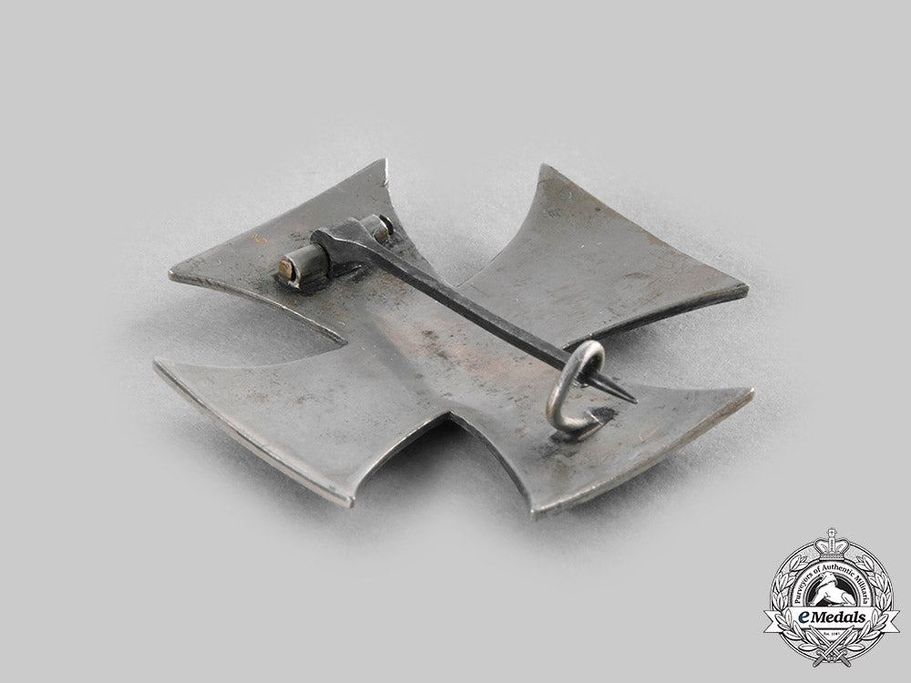 germany,_imperial._a1914_iron_cross_i_class_c20143_emd6402