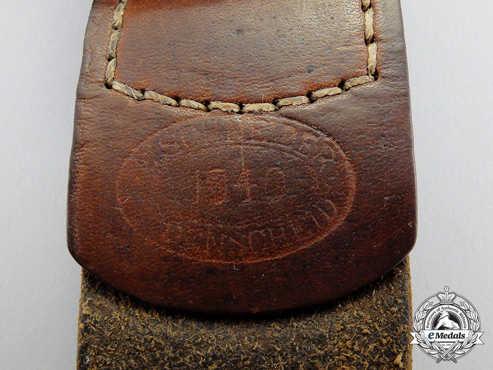 germany._a_dated1940_wehrmacht_heer(_army)_belt_buckle_and_leather_tab_by_schneider_c2017_000403
