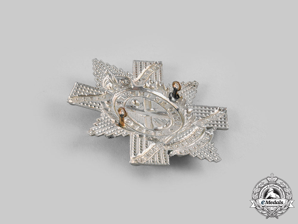 canada._three_black_watch(_royal_highland_regiment)_of_canada_glengarry_badges_c20185_emd2503