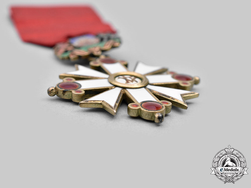 latvia,_republic._an_order_of_vesthardus(_aka_order_of_viesturs),_v_class_knight,_civil_division_c2020_094_mnc7538_1