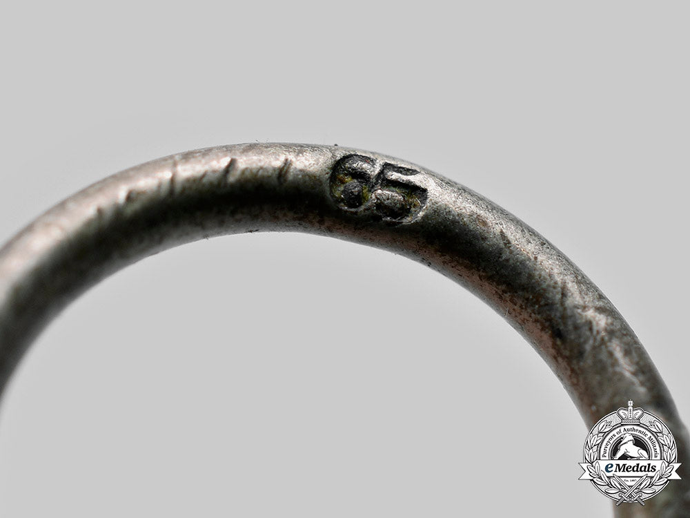 germany,_wehrmacht._a1939_iron_cross_ii_class,_by_klein&_quenzer_c2020_134_mnc7904