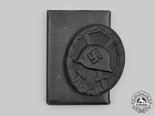 germany,_wehrmacht._a_mint_wound_badge,_black_grade,_with_case_c2020_138_mnc5011