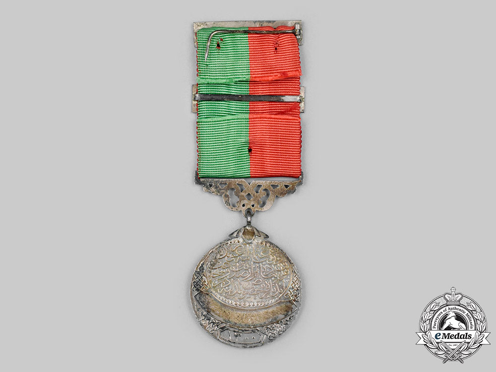 turkey,_ottoman_empire._loyalty_and_bravery_medal,_c.1895_c2020_204_mnc0680