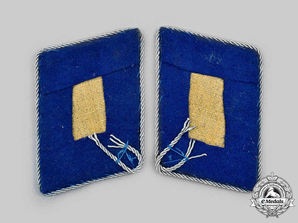 germany,_luftwaffe._a_set_of_medical_major_collar_tabs_c2020_245_mnc4713_1