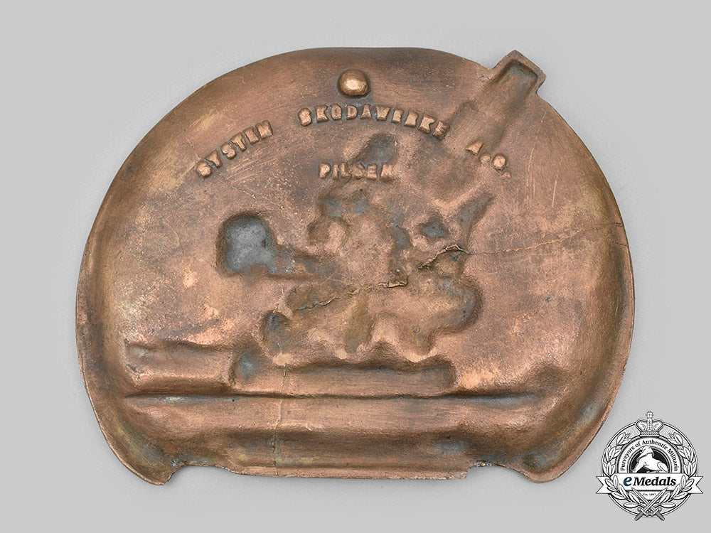 czechoslovakia,_i_republic._a_skoda30.5_cm_howitzer_plate_c2020_310_mnc9108