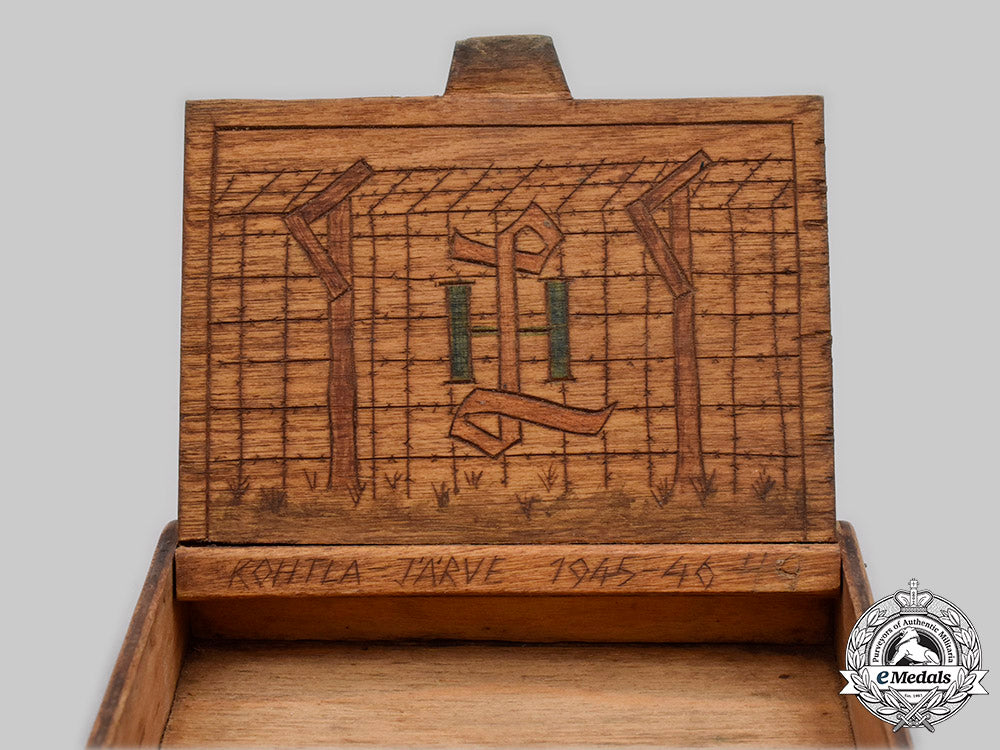 estonia._an_estonian_collaborator_pow_trench_art_box_and_identity_tag_c2020_410_mnc3667_1