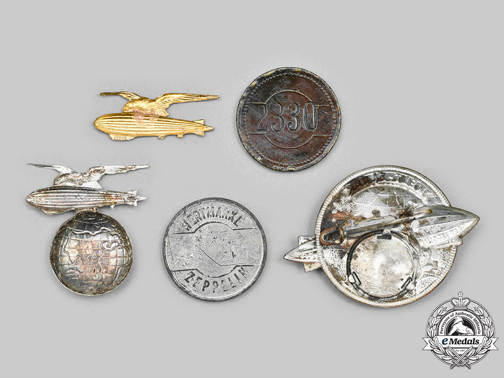 germany,_weimar_republic._a_lot_five_zeppelin_souvenir_items_c2020_414_mnc7503_1_1