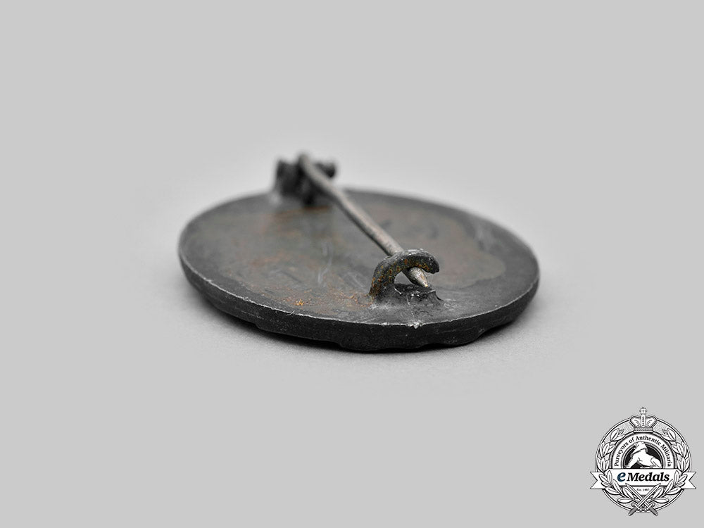 germany,_wehrmacht._a_silver_grade_wound_badge,_by_steinhauer&_lück_c2020_441_mnc2656_1
