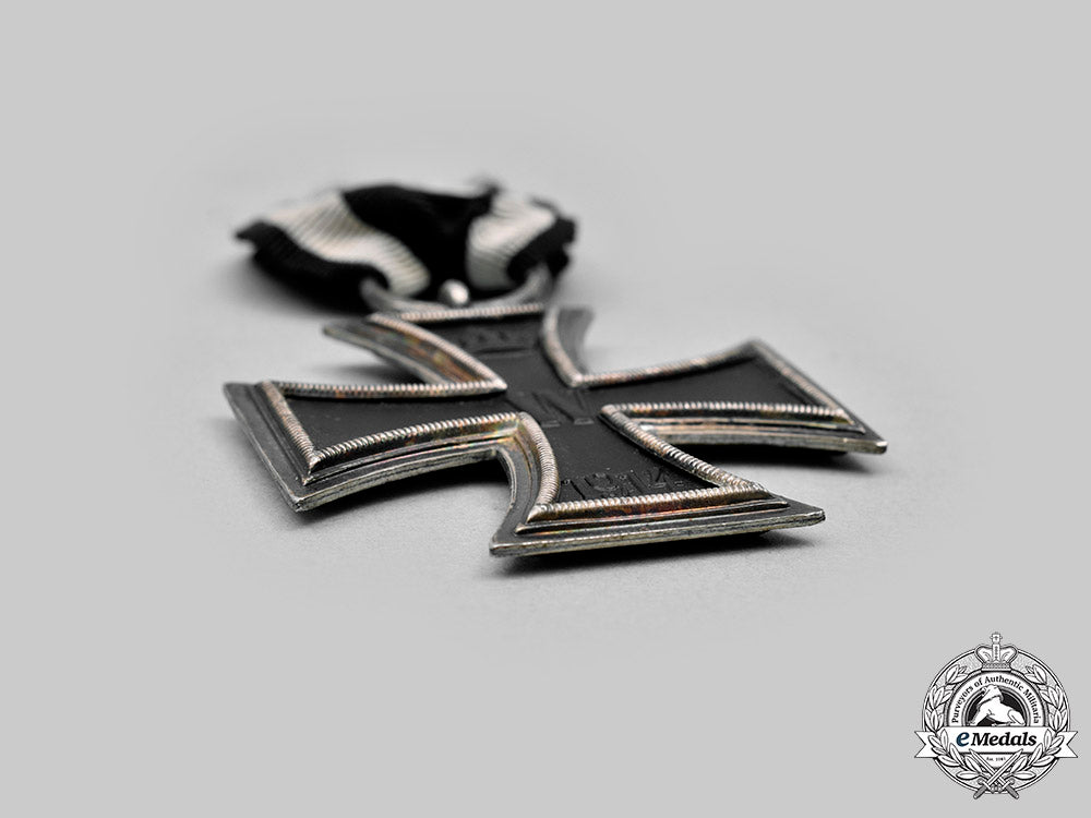 germany,_imperial._a1914_iron_cross_ii_class,_by_carl_dillenius_c2020_459_mnc1685