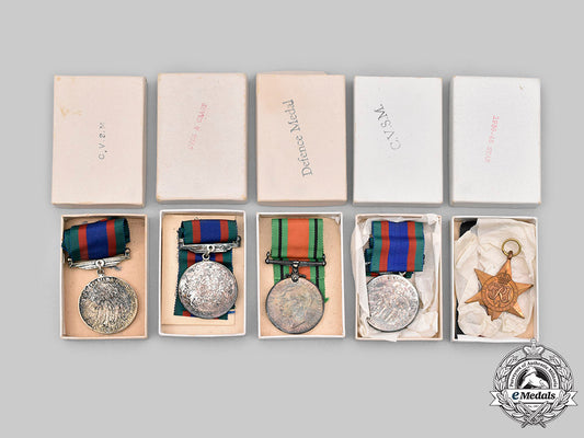 canada,_commonwealth._five_second_war_canadian-_issued_awards,_boxed_c2020_477_mnc5166_1_1