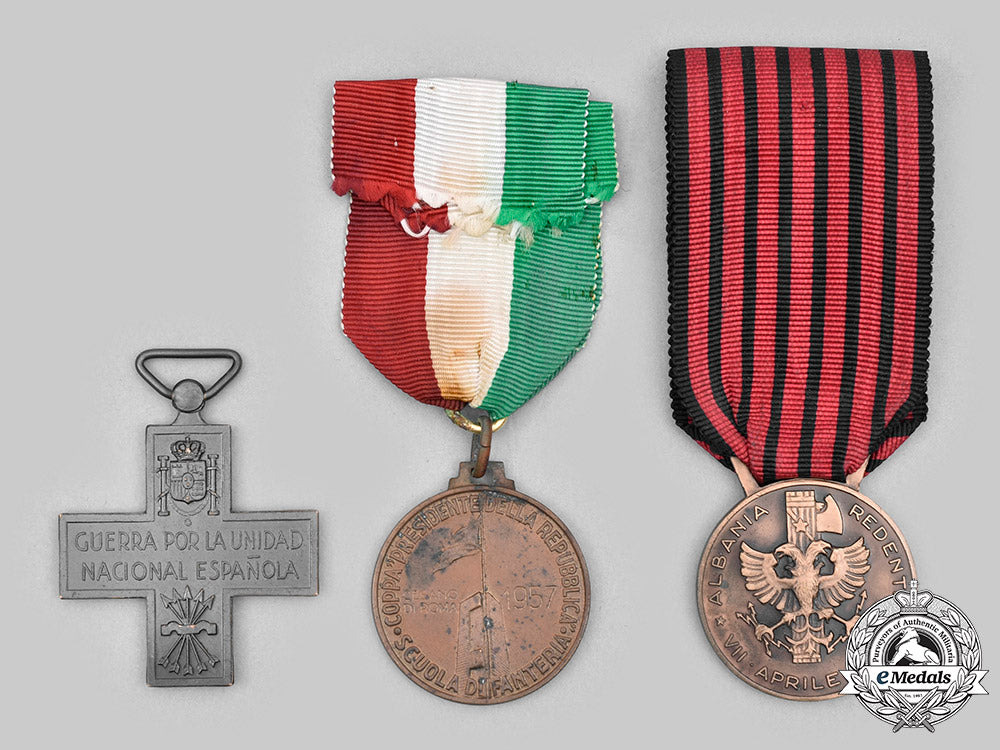 italy,_kingdom,_republic._a_lot_of_medals_c2020_610_mnc6867