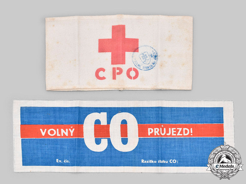 czechoslovakia,_republic._two_bohemia_and_moravia(_böhmen_und_mähren=_bum)_civil_defence_armbands_c2020_625_mnc5762