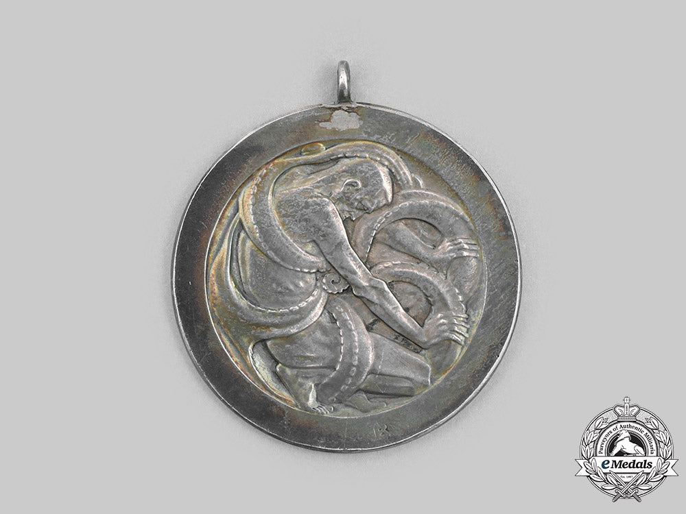 germany,_hamburg._a_life_saving_medal,_c.1918_c2020_625_mnc6905_1_1_1