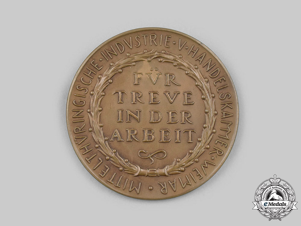 germany,_weimar_republic._a_thuringia_chamber_of_industry_and_commerce_merit_medal_in_case_c2020_655_mnc2043_1