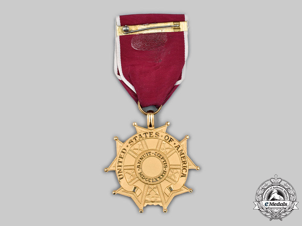 united_states._a_legion_of_merit,_legionnaire_grade_c2020_673_mnc1968