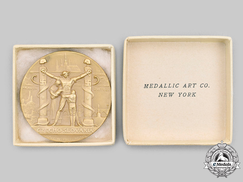 czechoslovakia,_republic._a1939_czechoslovakia_shall_be_free_again_medal_by_medallic_art_co._n.y._c2020_735_mnc0390