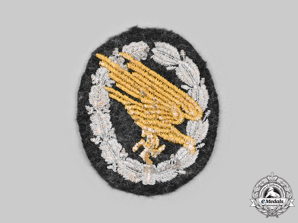 germany,_luftwaffe._a_fallschirmjäger_badge,_cloth_version_c2020_777_mnc0463