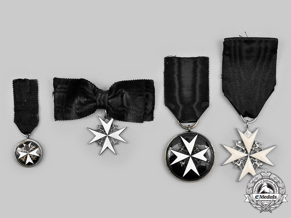 united_kingdom._a_lot_of_four_order_of_st._john_awards_c2020_846_mnc6836_1