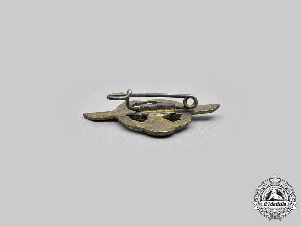 germany,_ordnungspolizei._a_personnel_badge_c2020_922_mnc0863_1