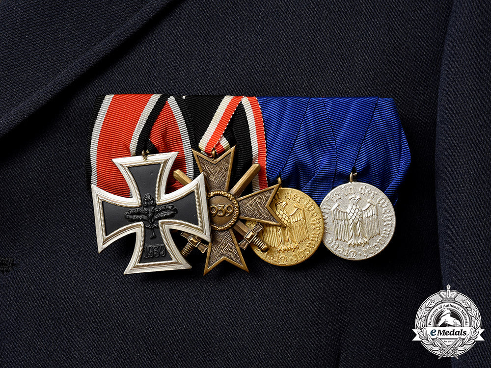 germany,_federal_republic._a_bundeswehr_luftwaffe_general’s_tunic_and_visor_cap_c2020_924cbb_0438_1_1