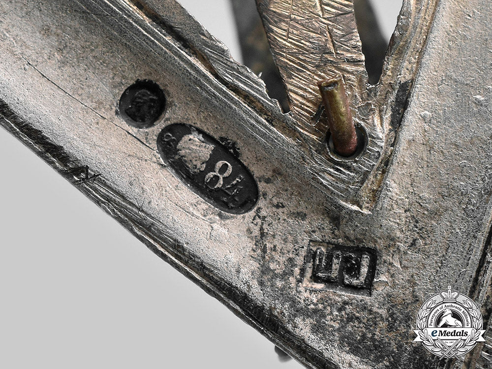 russia,_imperial._a_graduates_of_imperial_russian_universities_badge,_c.1917_c2021_038_mnc4003