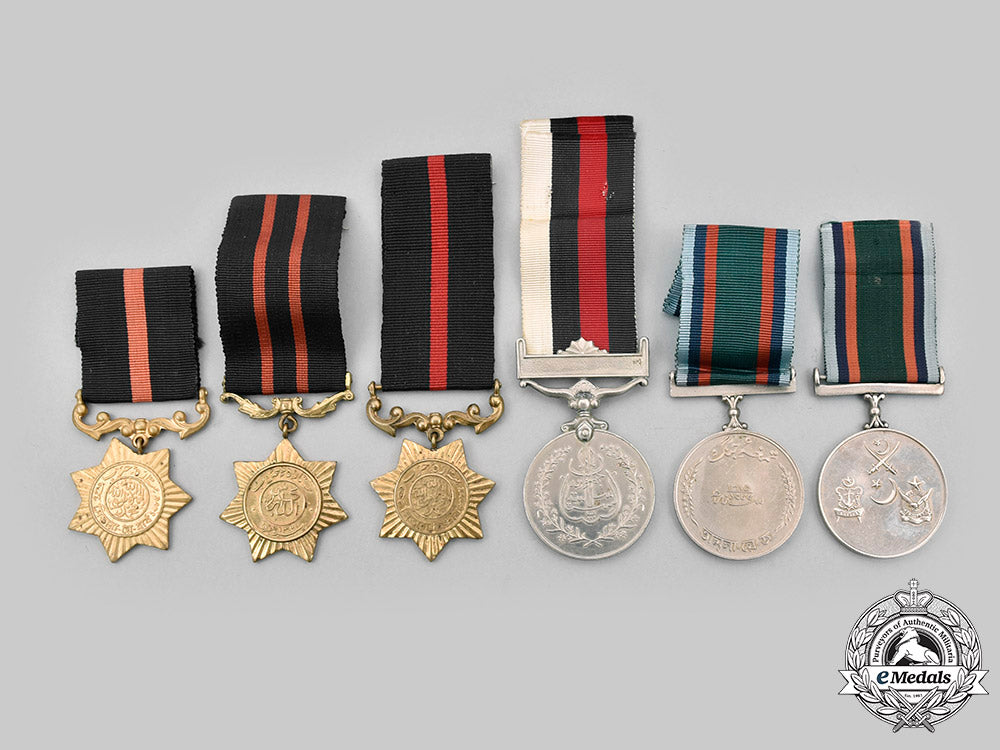 pakistan,_republic._a_lot_of_six_awards_c2021_069_mnc3701