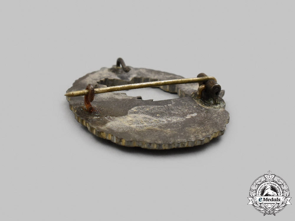 germany,_kriegsmarine._a_destroyer_war_badge,_by_sohni,_heubach&_co._c2021_216emd_7216-_1_