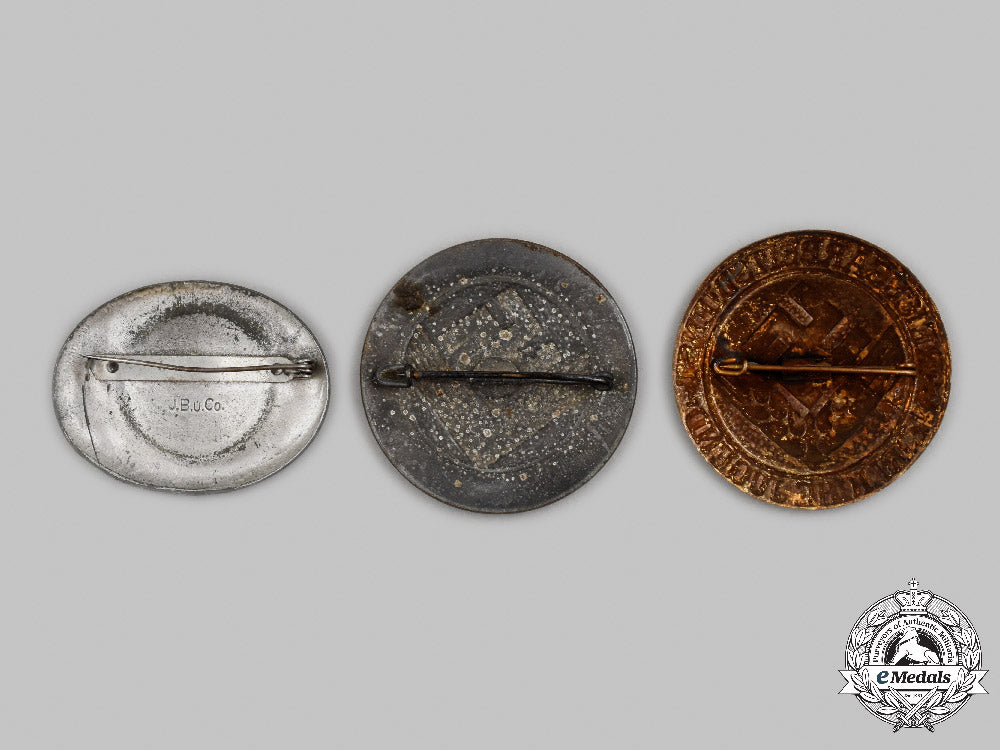 germany,_rad._a_lot_of_reich_labour_service_of_female_youth_awards_and_badges_c2021_320emd_3364