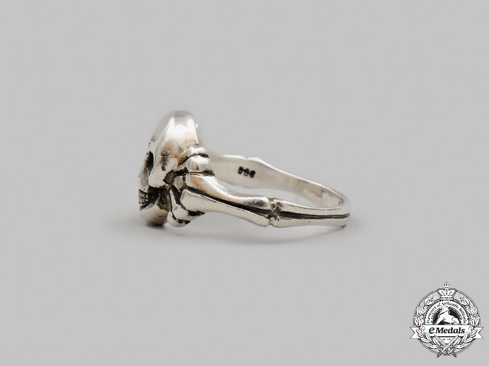 germany,_weimar_republic._a_silver_totenkopf_ring,_possible_freikorps_connection_c2021_336emd_3395