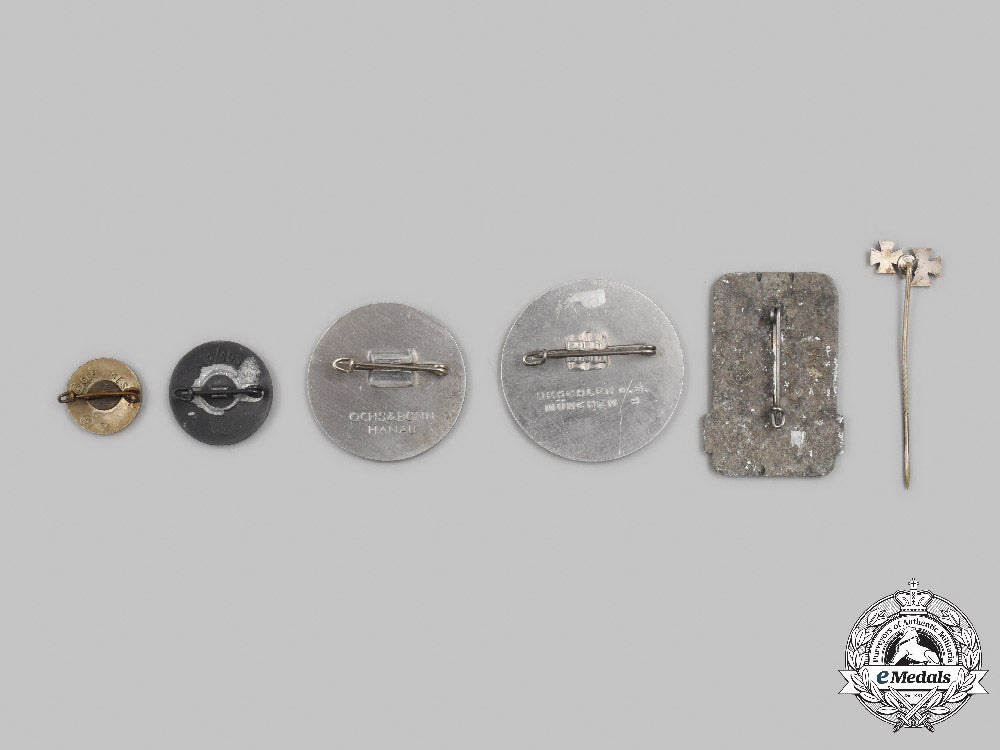 germany,_third_reich._a_mixed_lot_of_badges_c2021_362emd_447