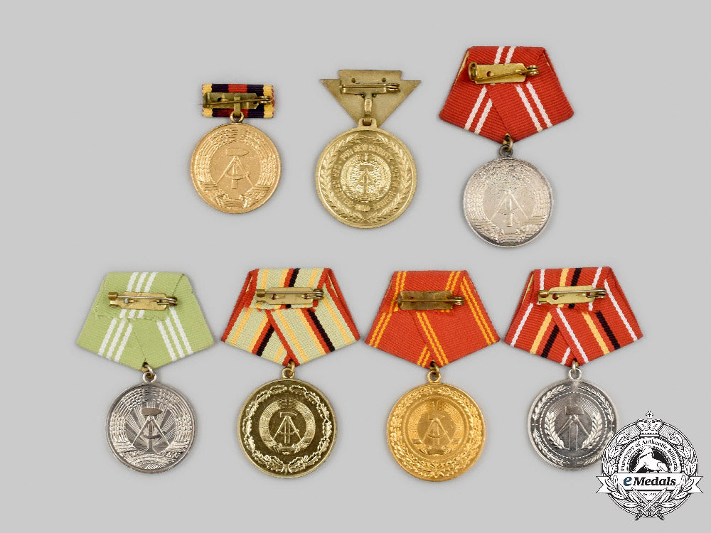 germany,_democratic_republic._a_lot_of_medals_c2021_377_mnc7317_1