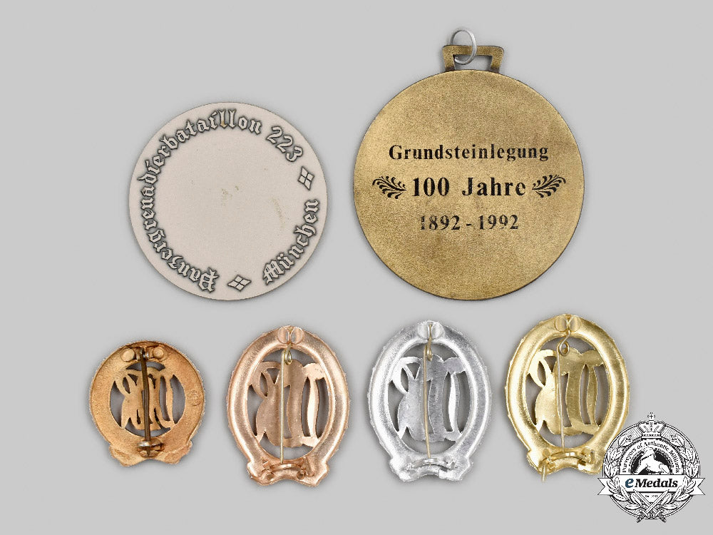 germany._a_mixed_lot_of_badges_and_decorations_c2021_379_mnc7327_1