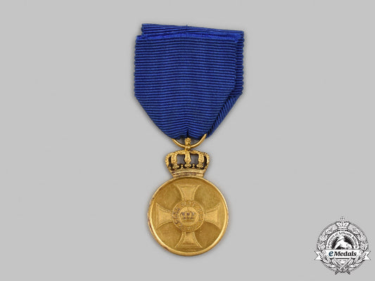 prussia,_kingdom._a_crown_order_medal_c2021_411emd_5167